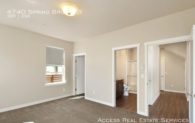 Building Photo - 4740 Spring Brook Ct