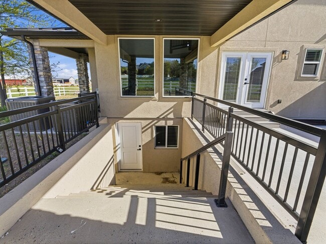 Building Photo - RES_O VAN DER WATT_14512