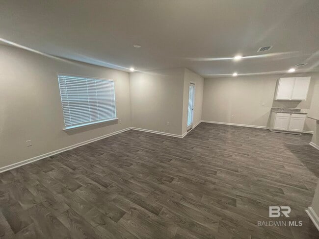 Building Photo - 10279 Ruffian Rte
