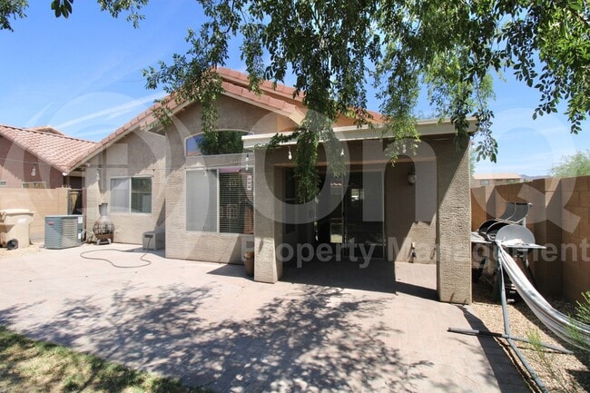 Building Photo - 25835 W Whyman St