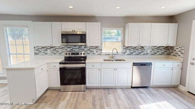 Building Photo - 5336 Cruz Rd
