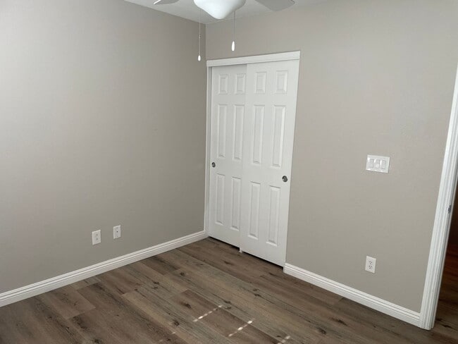 Building Photo - 2359 Koho Dr