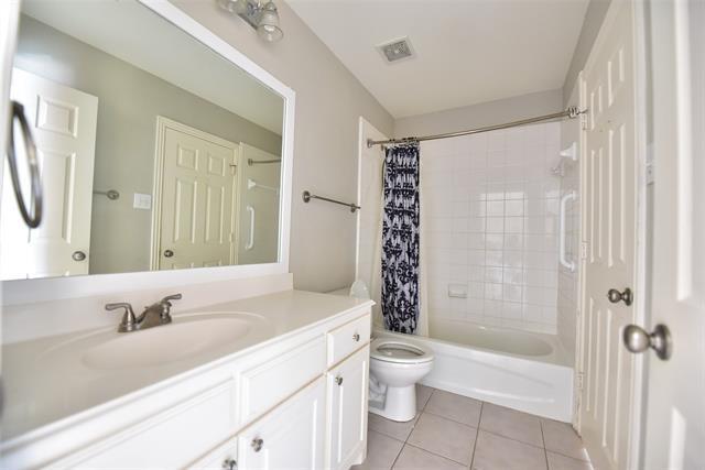 Building Photo - 1125 Waterford Way