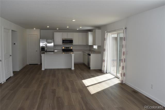 Building Photo - 7864 Desert Wrangler Dr