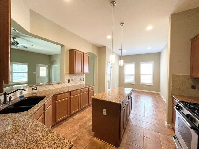 Building Photo - 111 S Gadwall Ln