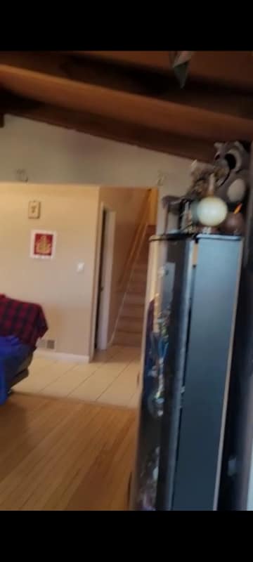 Building Photo - 215 Dennis Dr