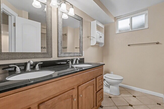 Building Photo - 8624 W Florida Ave