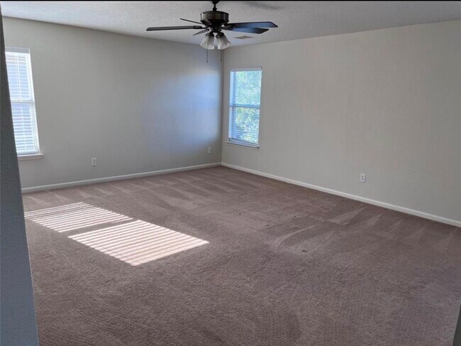 Building Photo - 3134 Ribbon Creek Way