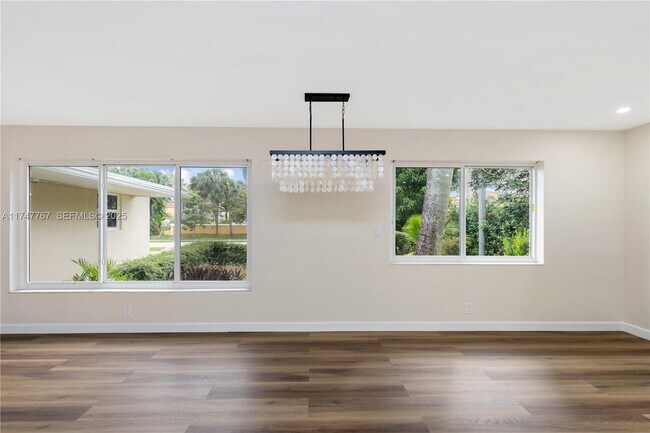 Building Photo - 1507 Harding St