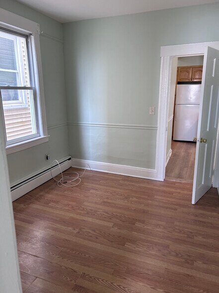 Building Photo - 195 Cambridge Ave