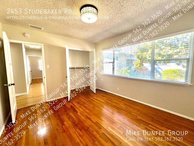 Building Photo - 2453 N Studebaker Rd