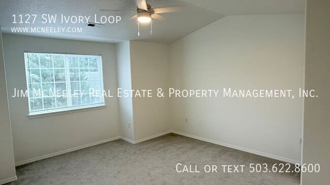 Building Photo - 1127 SW Ivory Loop