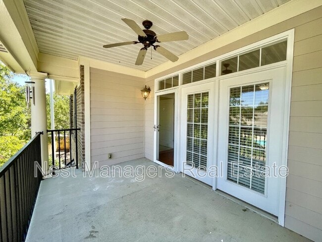 Building Photo - 1931 Dante Ln