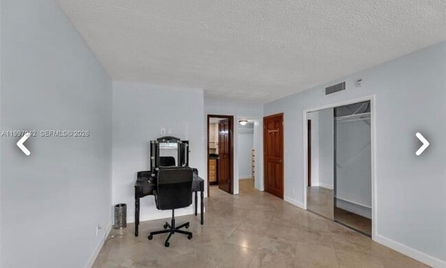 Building Photo - 2671 S Course Dr