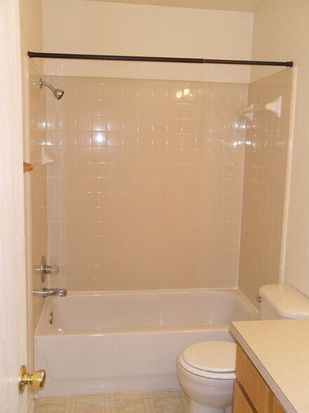 Building Photo - 4504 Alan Kent Dr