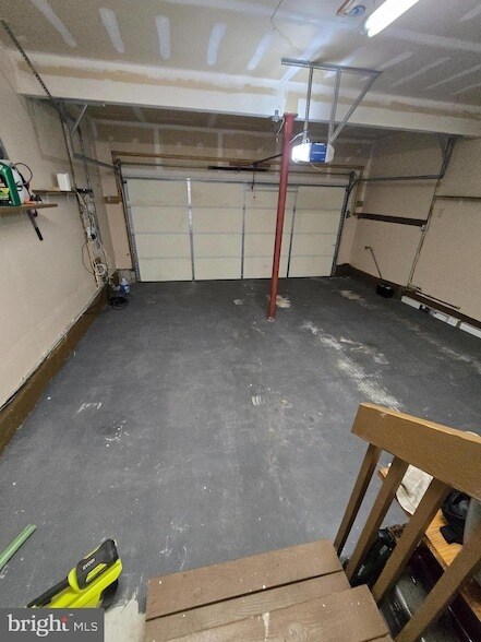 Building Photo - 1 Radcliff Ct