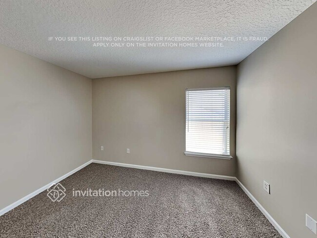 Building Photo - 708 Spruce Pine Ln