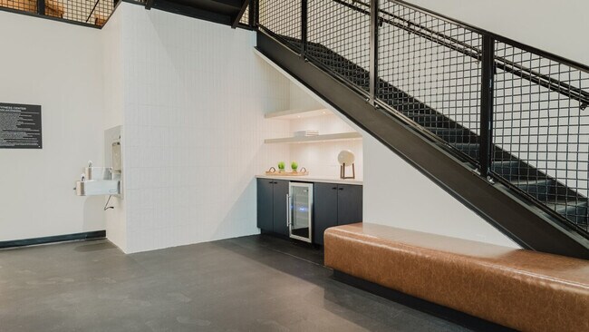 Building Photo - 45 NW 1st St