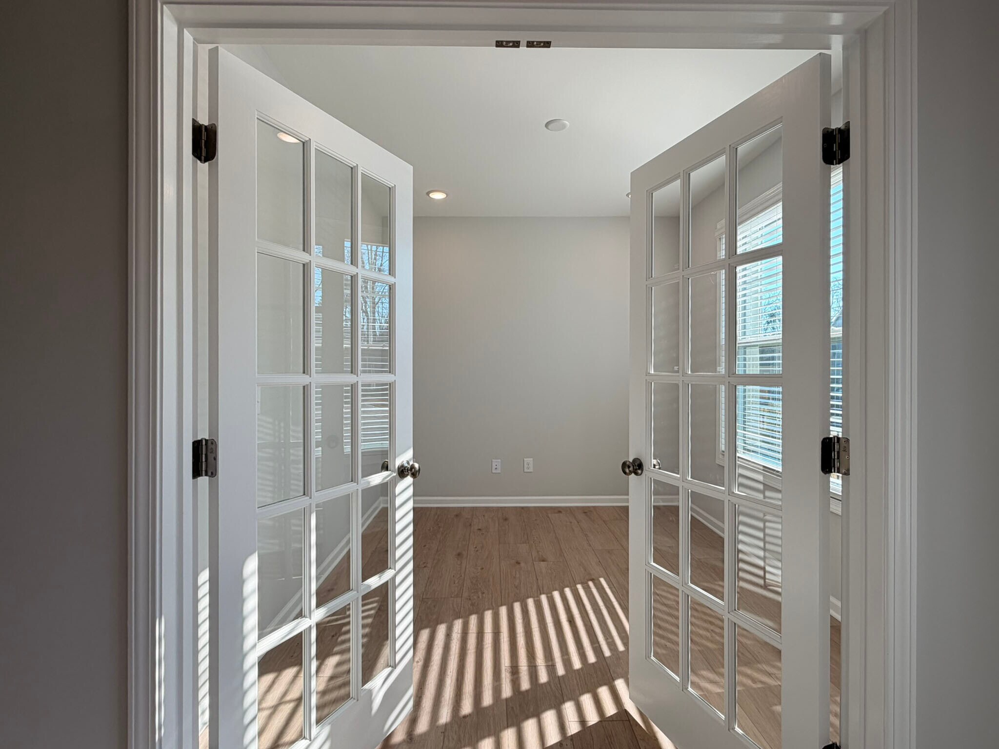 Building Photo - 2459 Englemann Dr