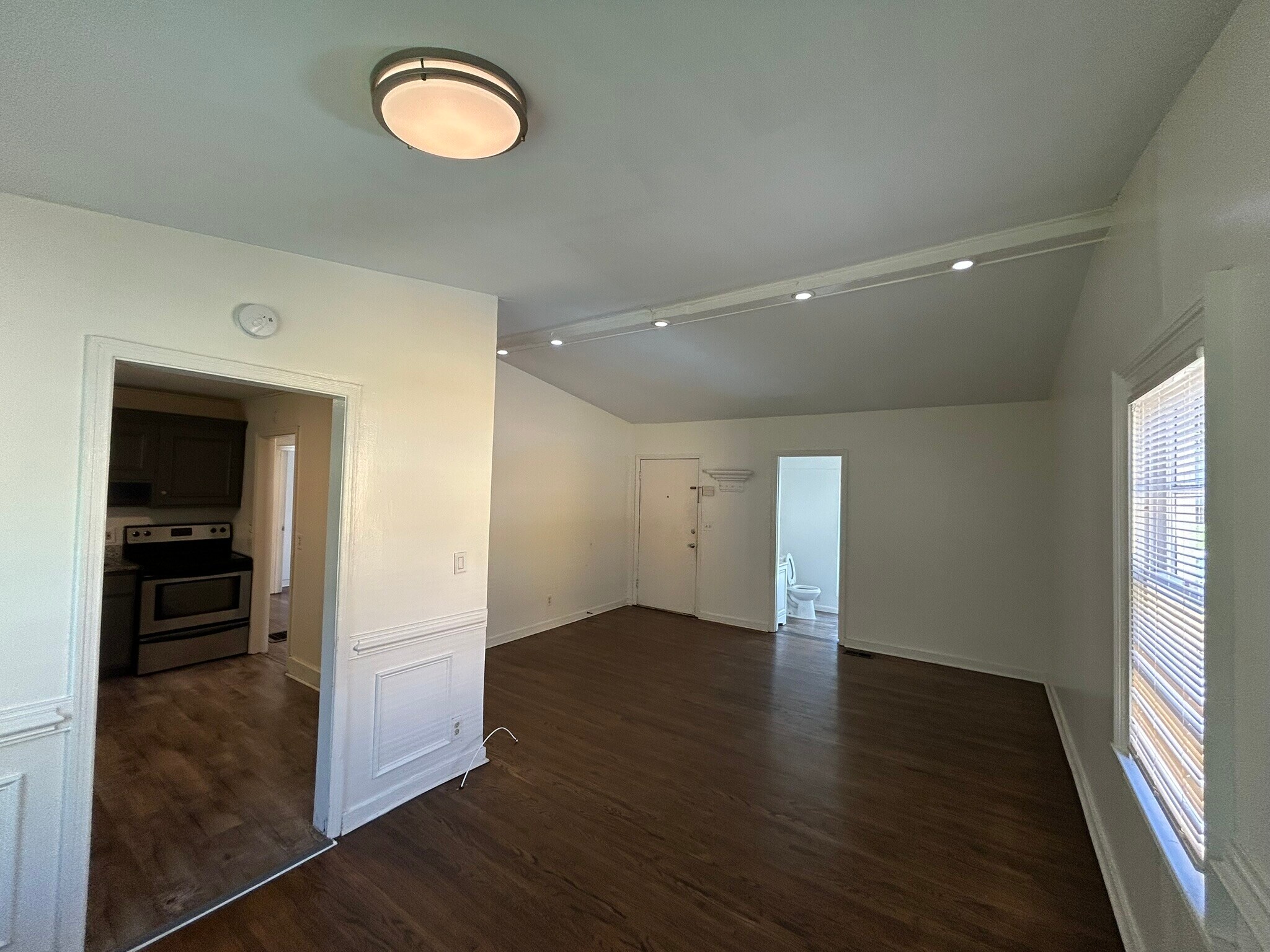 Building Photo - 4236 39th Ave N