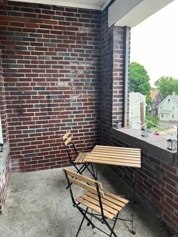 Building Photo - 45 Ashford St