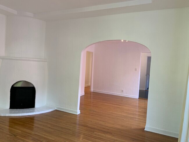 Building Photo - 8714 Rangely Ave