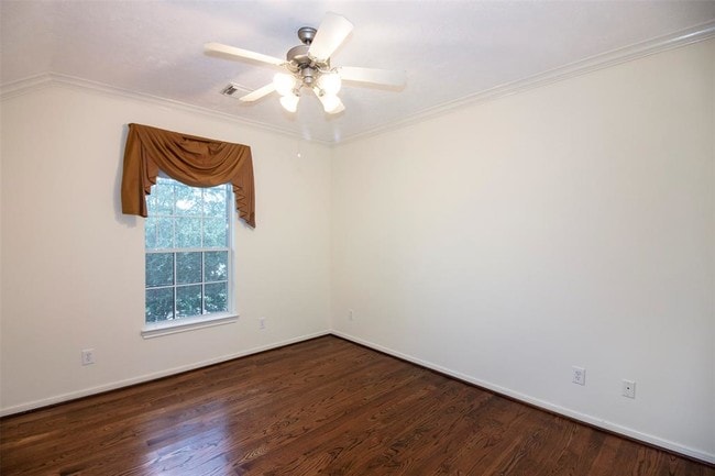 Building Photo - 2218 Longspur Ln