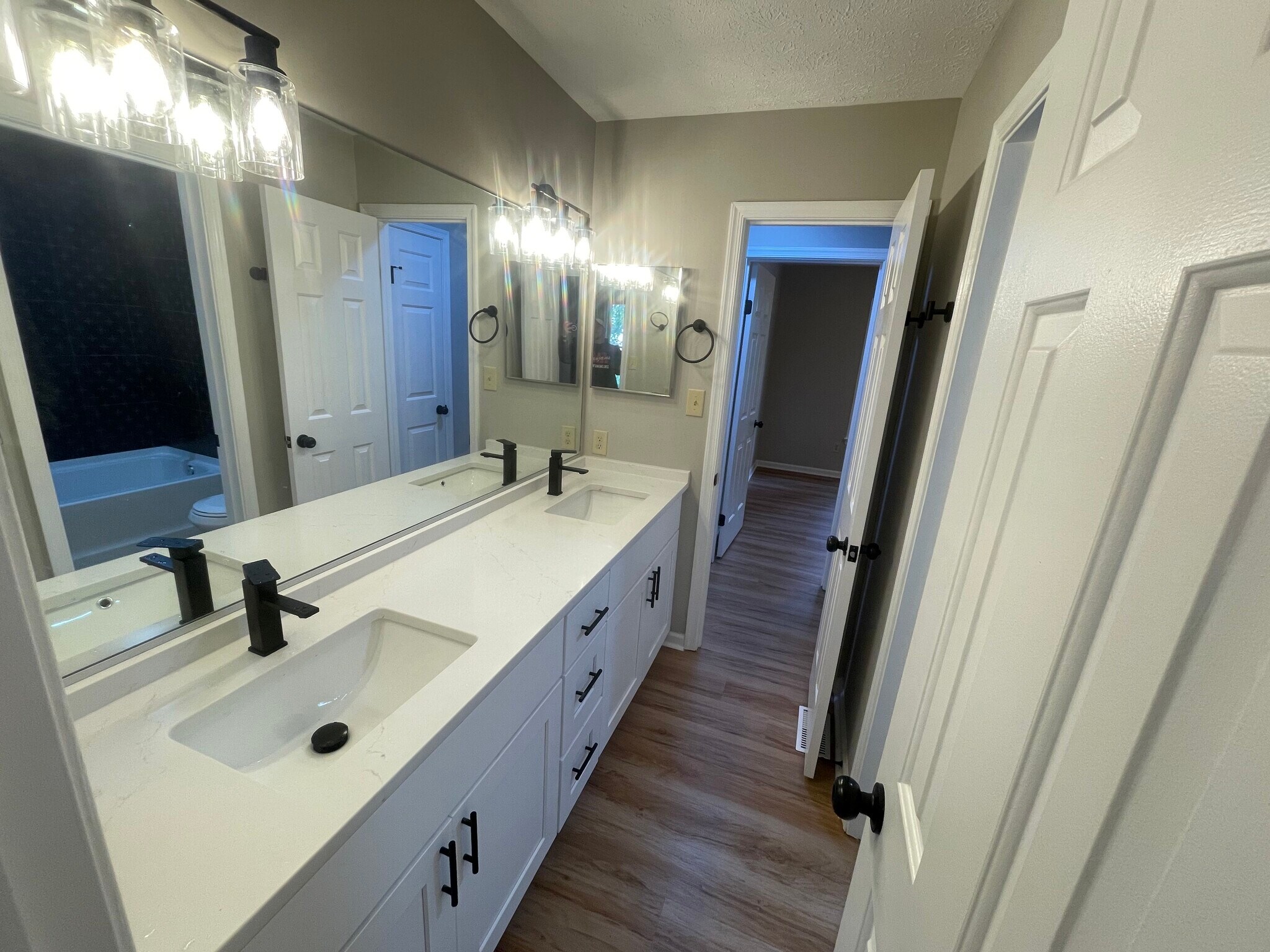 Building Photo - 254 Loch Cir