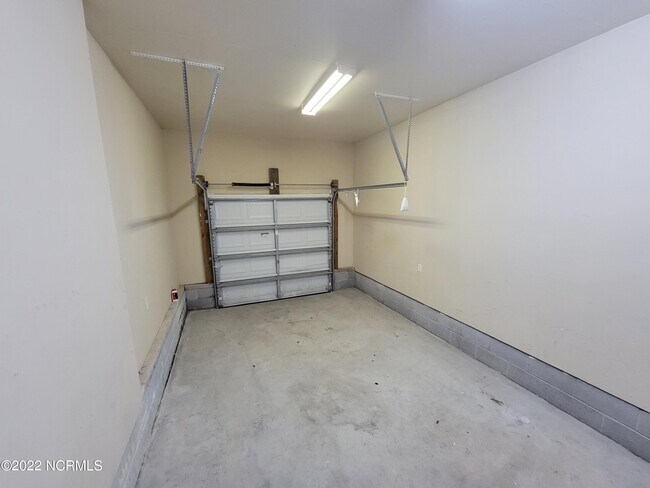 Building Photo - 109 Daughety Ct