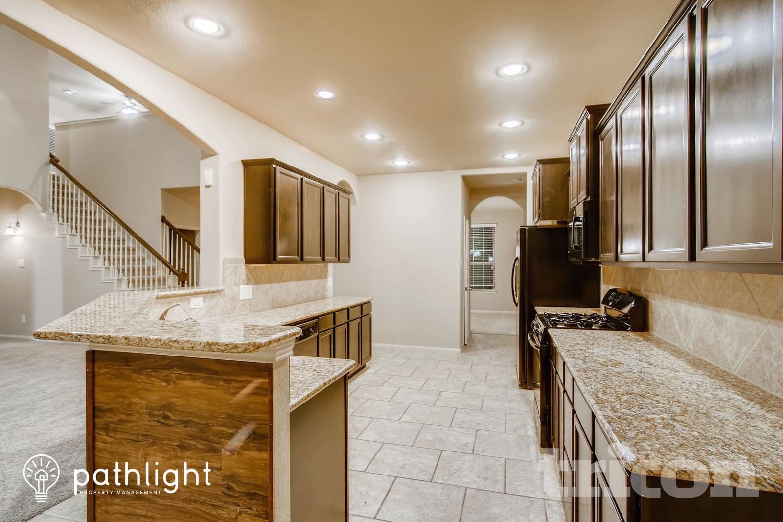 Building Photo - 4 Logan Creek Lane