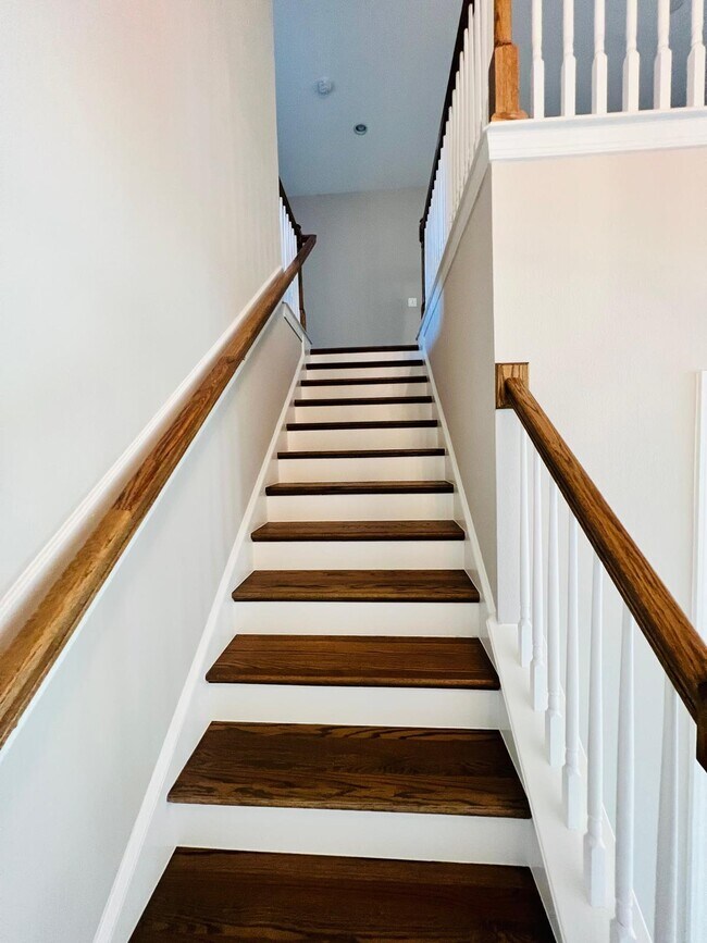 Building Photo - 11352 Newtonian Blvd