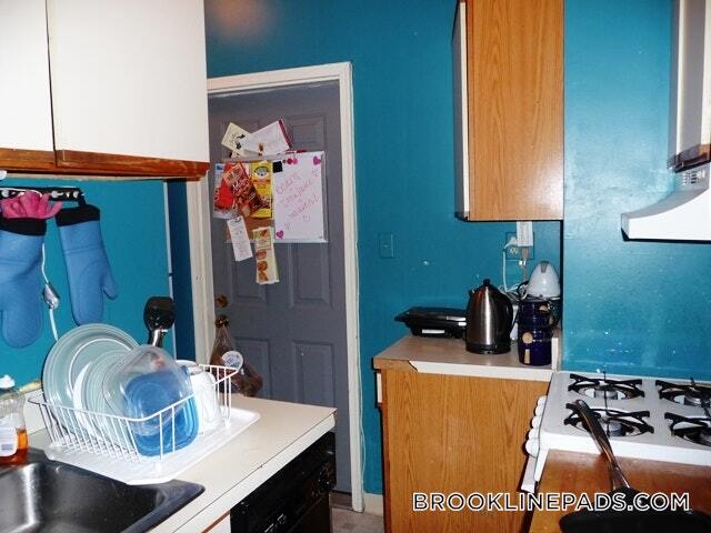 Building Photo - 100 St Mary's St