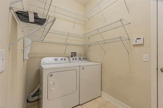 Building Photo - 20002 Heritage Point Dr