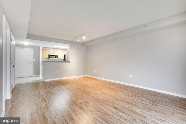 Building Photo - 2726 Gallows Rd