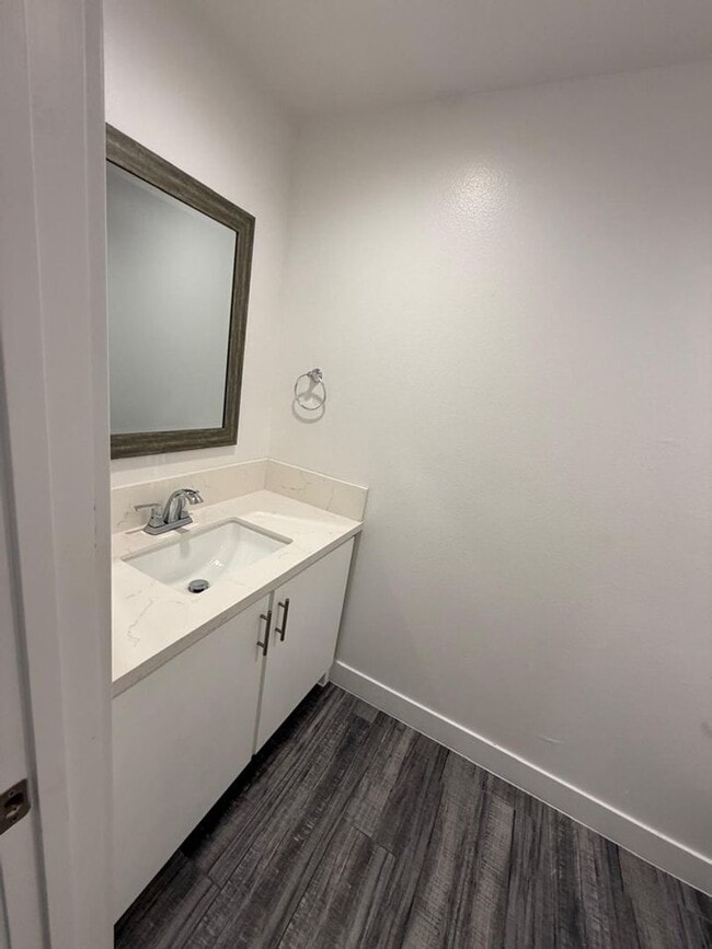 Building Photo - LANFRANCO(3743)