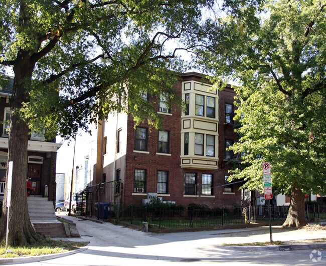 620 Kenyon St NW 620 Kenyon St NW Washington DC 20010 Apartment Finder