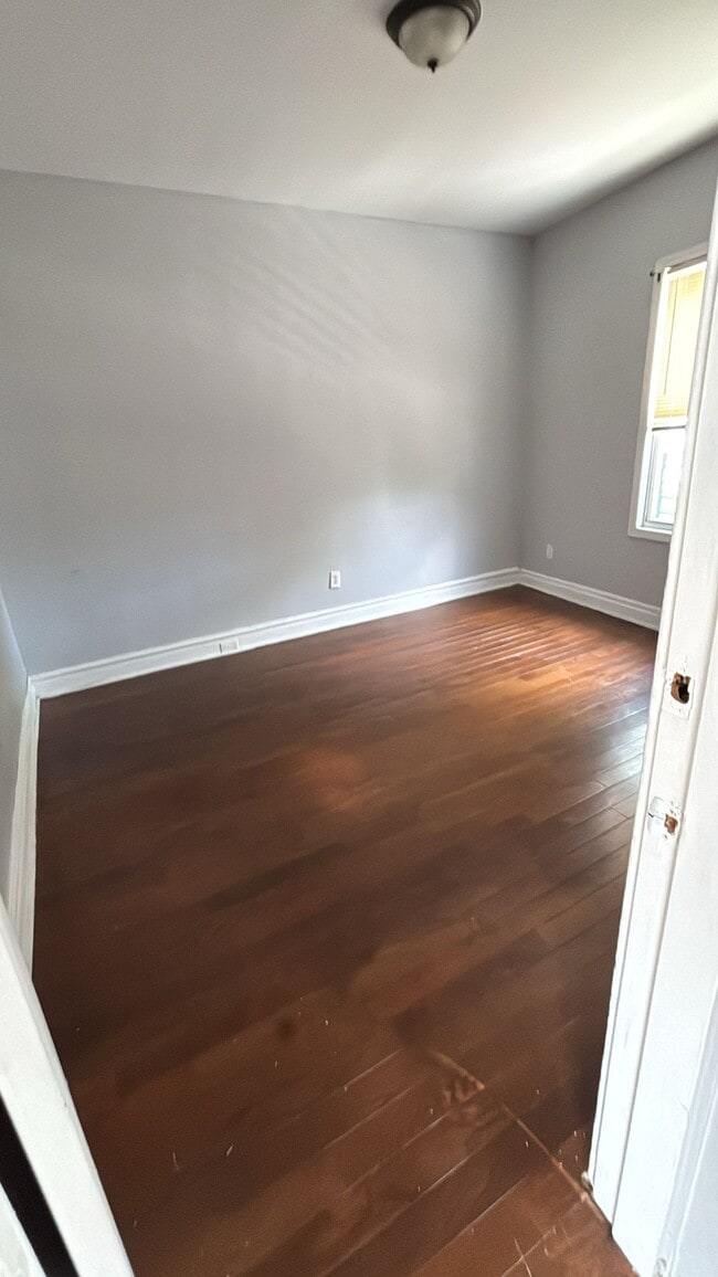 57 Fabyan 3R - 56 Fabyan Pl