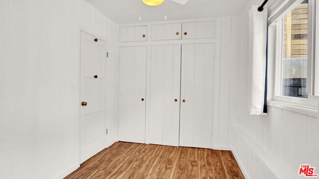 Building Photo - 1007 Sunmore Ln