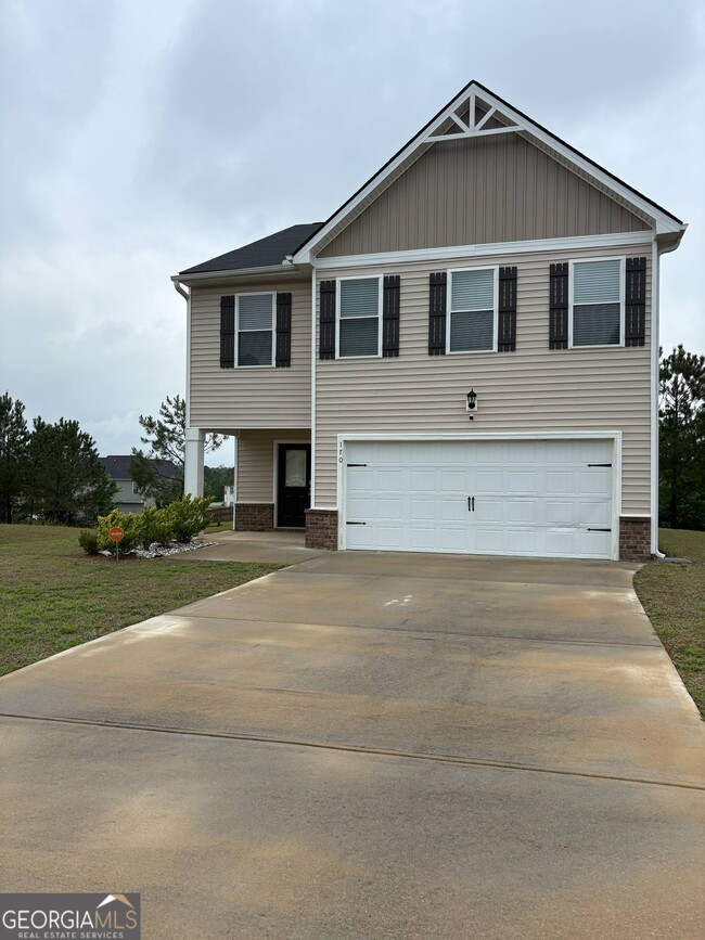 Primary Photo - 170 Goodall Woods Dr