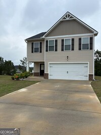 Building Photo - 170 Goodall Woods Dr