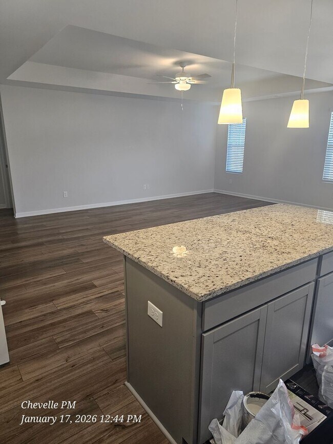 Building Photo - Brand New Gorgeous 3 bedroom 2 bath