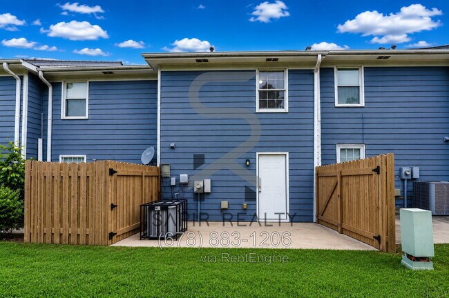 Building Photo - 2642 Evans Mill Dr