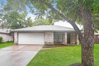 Building Photo - 18742 Glen Briar Ln