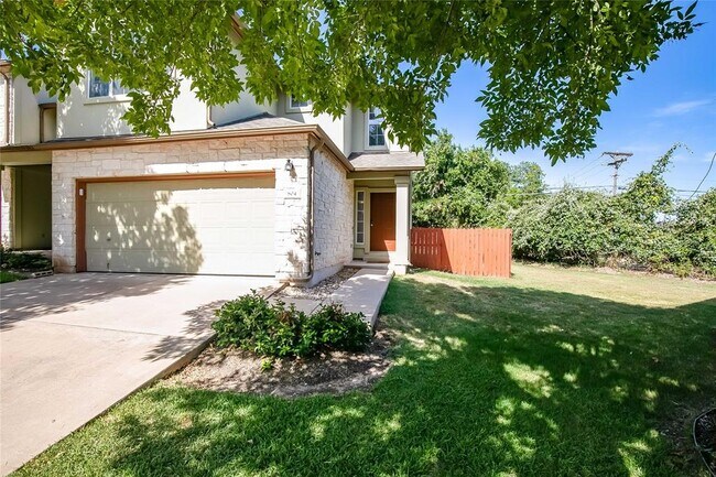 Building Photo - 2410 Great Oaks Dr