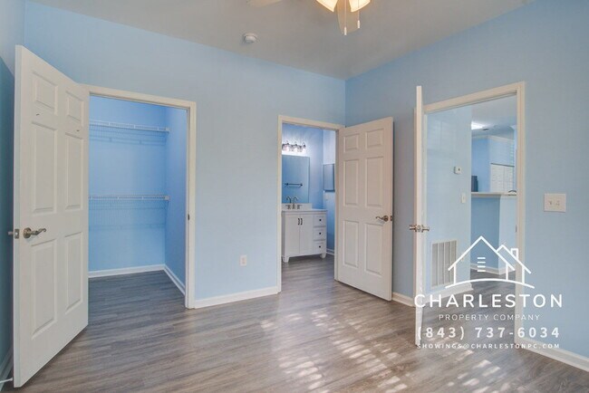 Building Photo - 45 Sycamore Ave