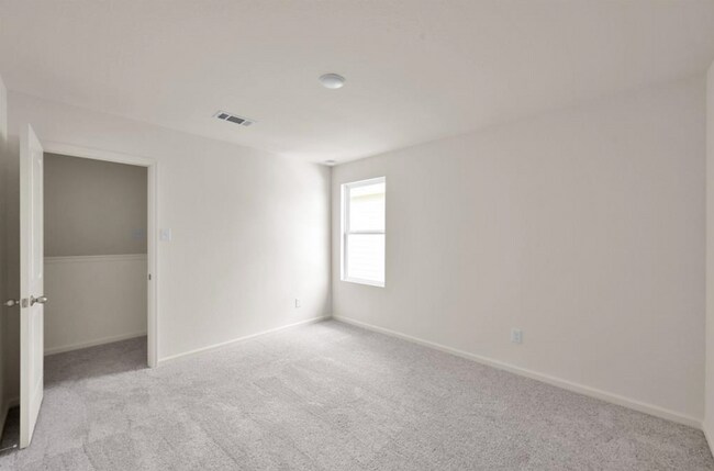 Building Photo - For Lease | 3 Bed, 2 Bath |1,605 Sq Ft | Chapel Run Community |