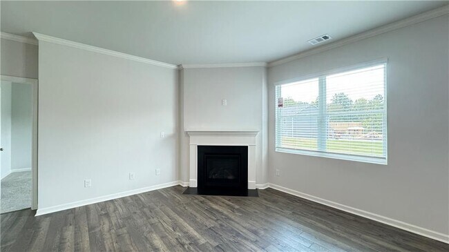 Building Photo - 841 HighGrove Wy