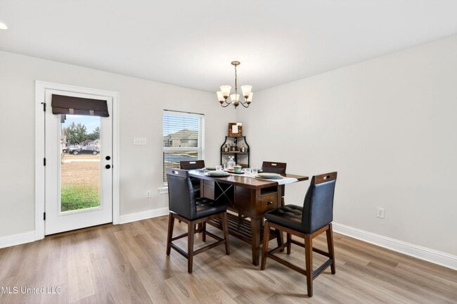 Building Photo - 18102 Evergreen Dr