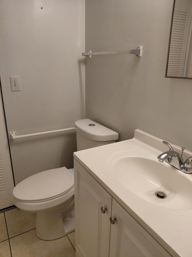 Building Photo - 4225 S 57th Ave