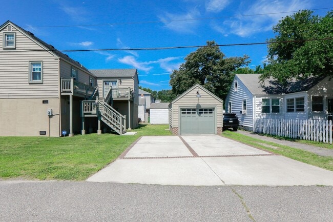 Building Photo - Beautiful Single Family Home in Willoughby Beach!!
